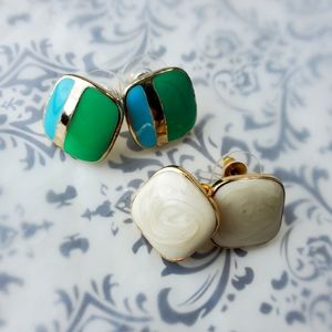 2 pair earrings. Green. Gold. White. Squares.